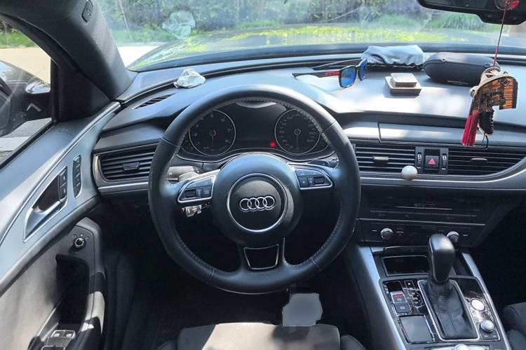 Used Audi A6 2017 Avant 40 TFSI Sport Edition Steering Wheel