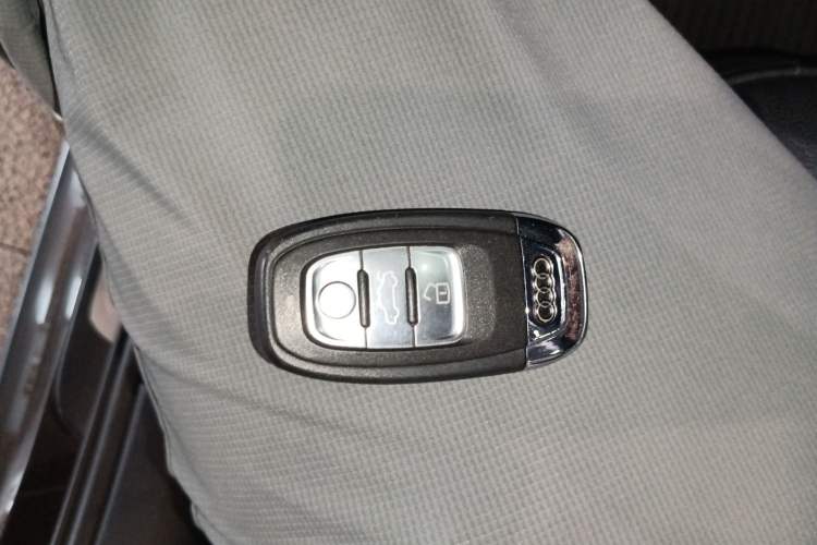 Used Audi A6 2017 3.0T allroad quattro Vehicle Key