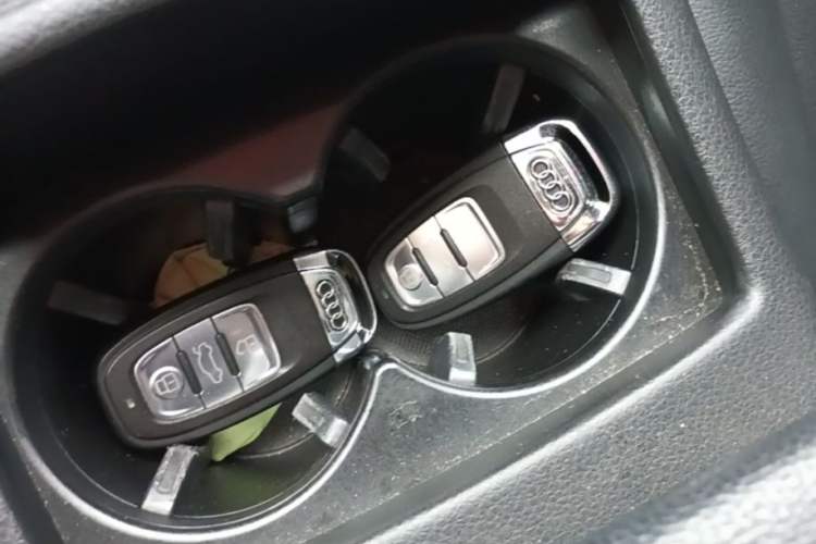 Used Audi A6 2017 Avant 35 TFSI Fashion Model Vehicle Key
