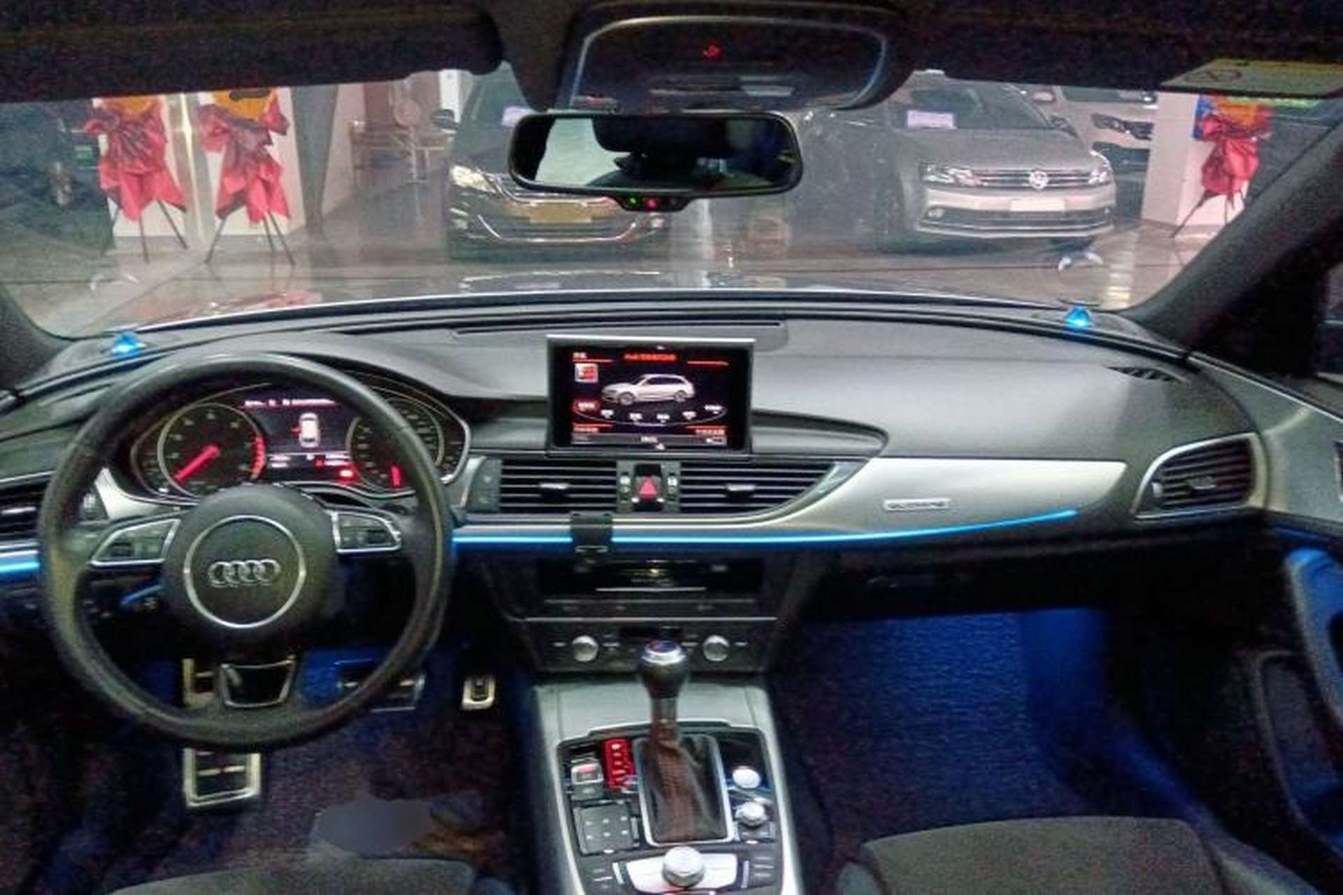 Used Audi A6 2017 Avant 40 TFSI Sport Edition Center Console
