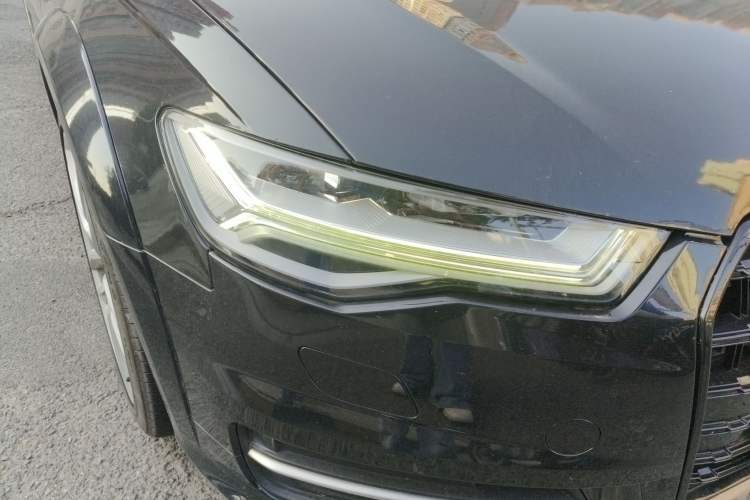 Used Audi A6 2017 3.0T allroad quattro Right Front Headlight