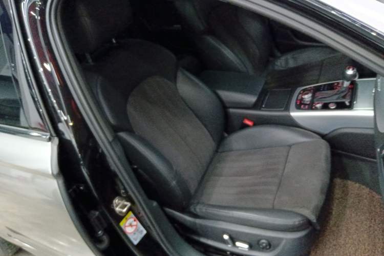 Used Audi A6 2017 Avant 40 TFSI Sport Edition Right Front Seat