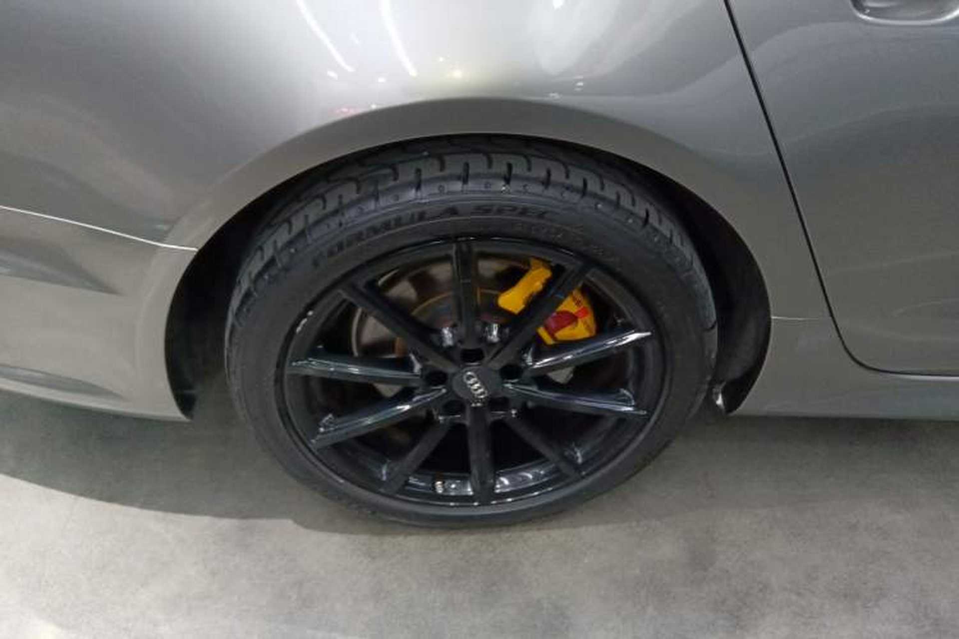 Used Audi A6 2017 Avant 40 TFSI Sport Edition Right Rear Wheel Hub