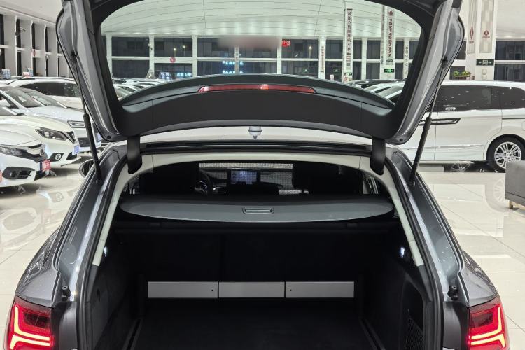 Used Audi A6 2017 Avant 40 TFSI Sport Edition Interior 2