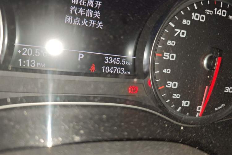 Used Audi A6 2017 Avant 40 TFSI Sport Edition Odometer Close Up