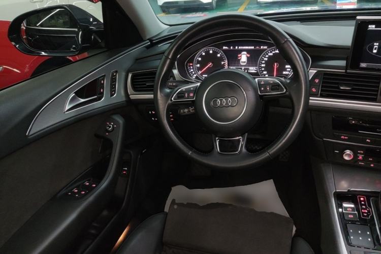 Used Audi A6 2017 Avant 40 TFSI Sport Edition Steering Wheel