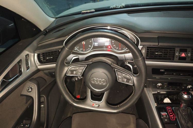 Used Audi A6 2017 Avant 40 TFSI Sport Edition Steering Wheel