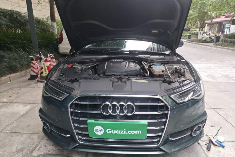 Used Audi A6 2017 Avant 35 TFSI Fashion Model Engine Bay