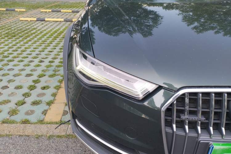 Used Audi A6 2017 3.0T allroad quattro Right Front Headlight