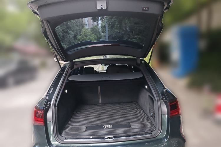 Used Audi A6 2017 Avant 35 TFSI Fashion Model Trunk