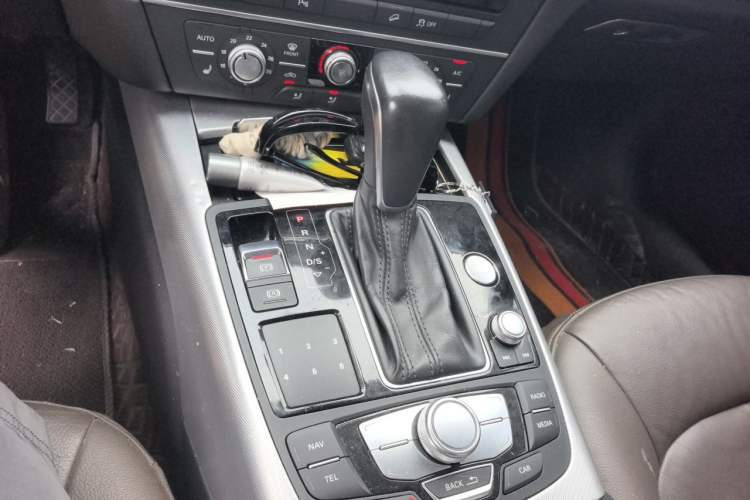 Used Audi A6 2017 3.0T allroad quattro Gear Lever