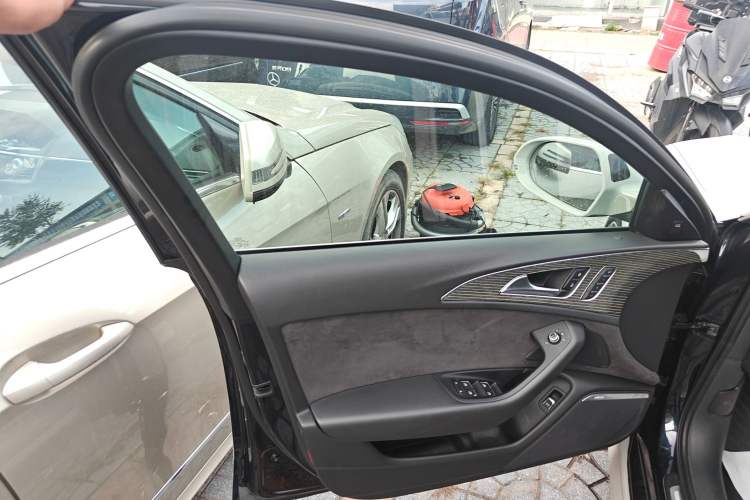 Used Audi A6 2017 Avant 40 TFSI Sport Edition Left Front Door Interior