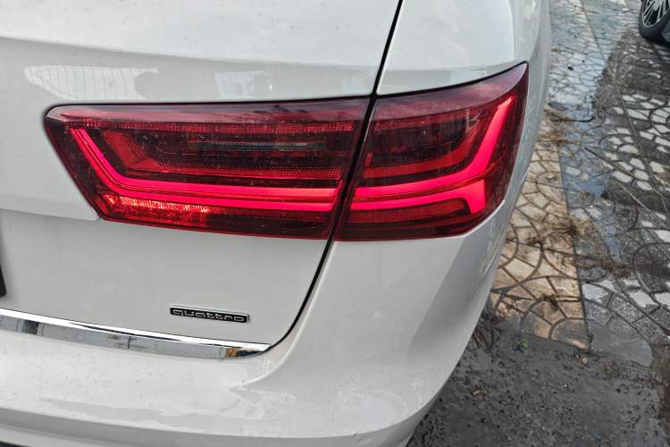 Used Audi A6 2017 Avant 40 TFSI Sport Edition Right Rear Taillight