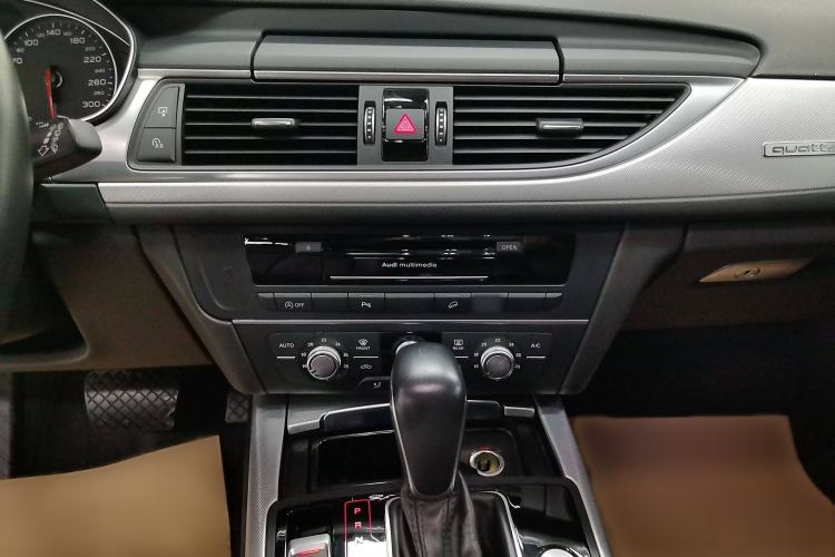 Used Audi A6 2017 3.0T allroad quattro Audio And AC Panel