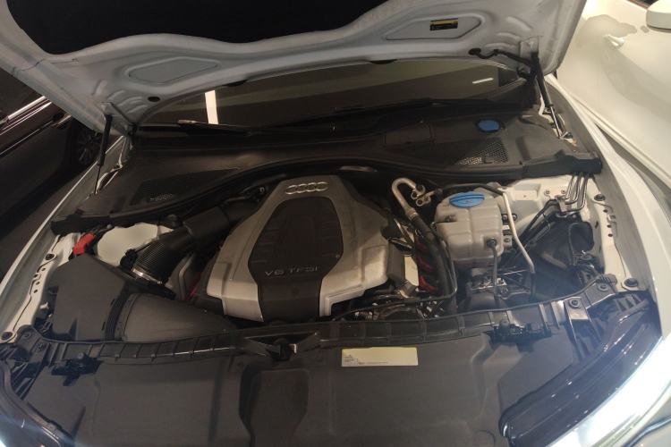 Used Audi A6 2017 3.0T allroad quattro Engine Bay