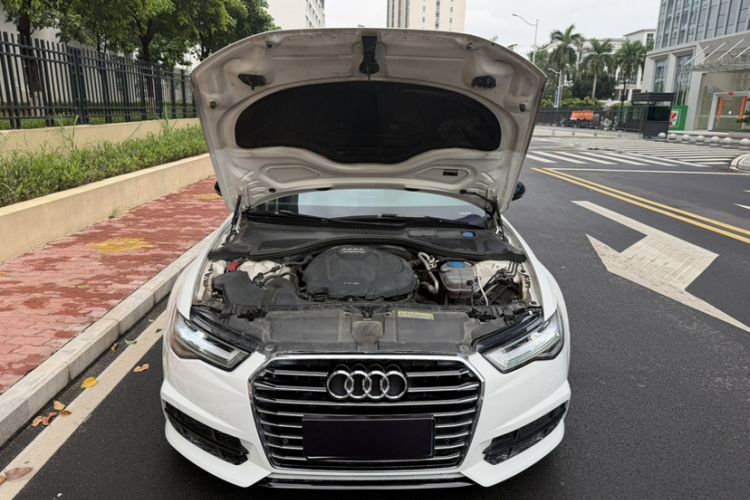 Used Audi A6 2017 Avant 35 TFSI Fashion Model Engine Bay