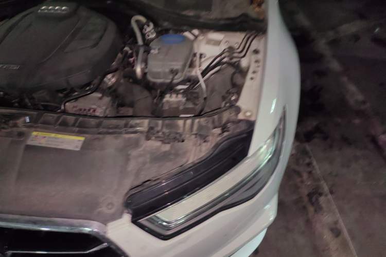Used Audi A6 2017 Avant 35 TFSI Fashion Model Engine Bay Left