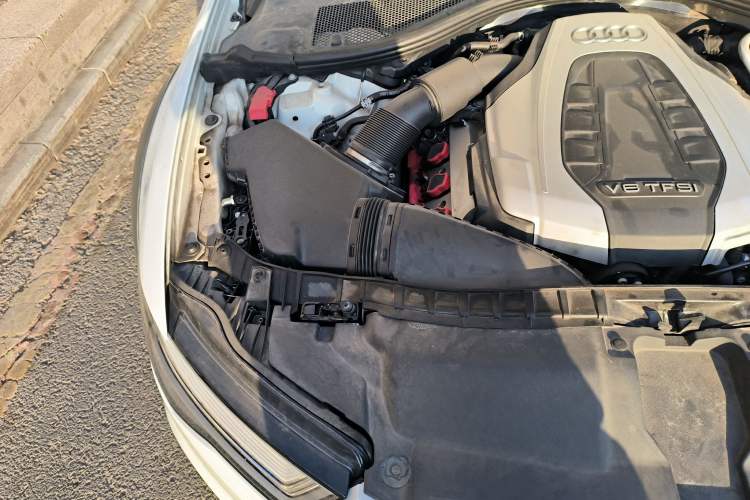 Used Audi A6 2017 3.0T allroad quattro Engine Bay Right