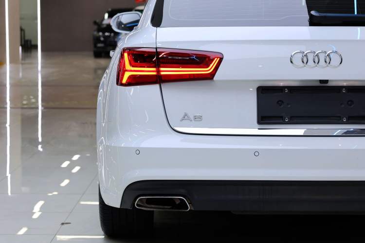 Used Audi A6 2017 Avant 35 TFSI Fashion Model Exterior 5