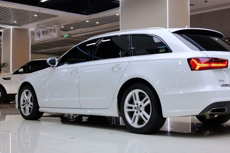 Used Audi A6 2017 Avant 35 TFSI Fashion Model Exterior 8