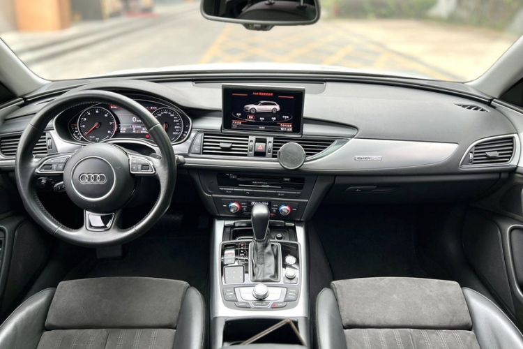 Used Audi A6 2017 Avant 40 TFSI Sport Edition Interior 5