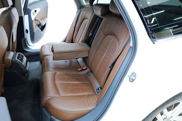 Used Audi A6 2017 Avant 35 TFSI Fashion Model Interior 9
