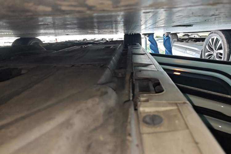 Used Audi A6 2017 Avant 35 TFSI Fashion Model Left Side Sill