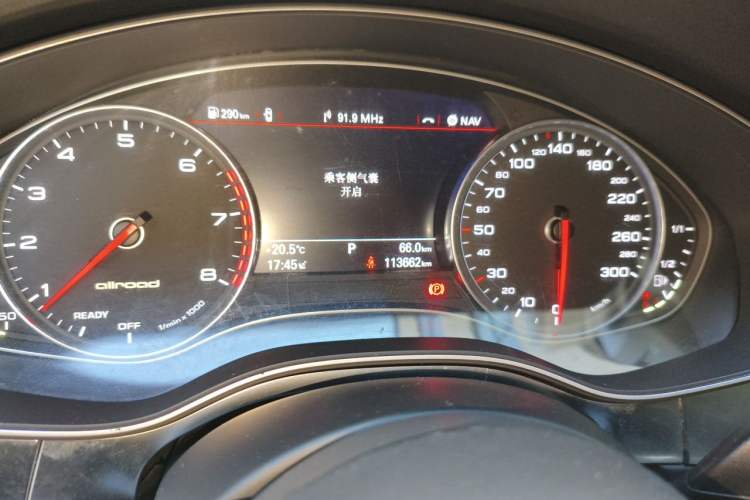 Used Audi A6 2017 3.0T allroad quattro Odometer Close Up