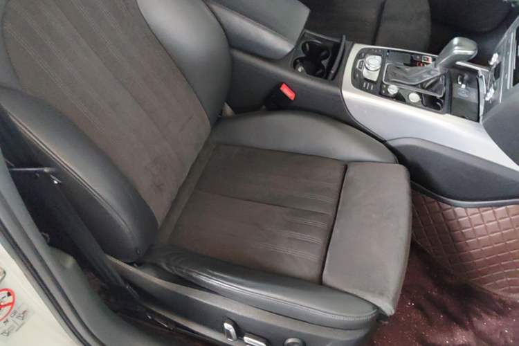 Used Audi A6 2017 Avant 40 TFSI Sport Edition Right Front Seat