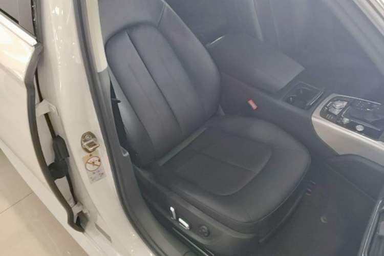 Used Audi A6 2017 Avant 35 TFSI Fashion Model Right Front Seat