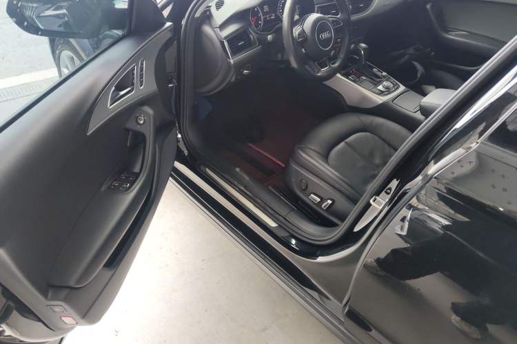 Used Audi A6 2018 3.0T allroad quattro Driver Seat