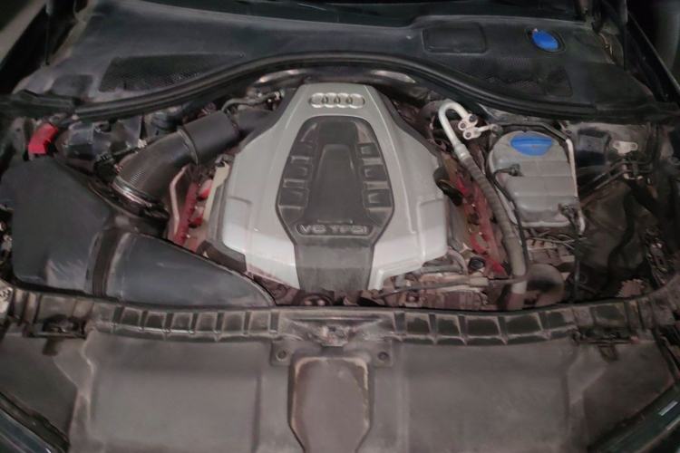 Used Audi A6 2018 3.0T allroad quattro Engine Bay
