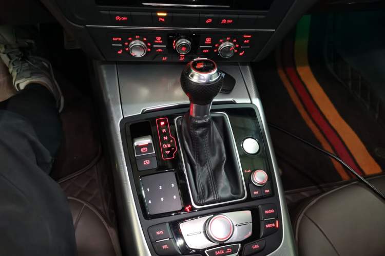 Used Audi A6 2018 3.0T allroad quattro Gear Lever