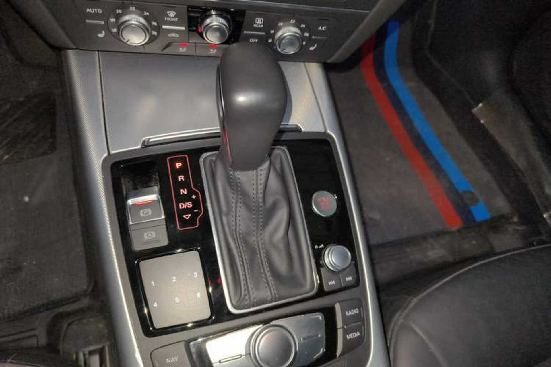 Used Audi A6 2018 3.0T allroad quattro Gear Lever