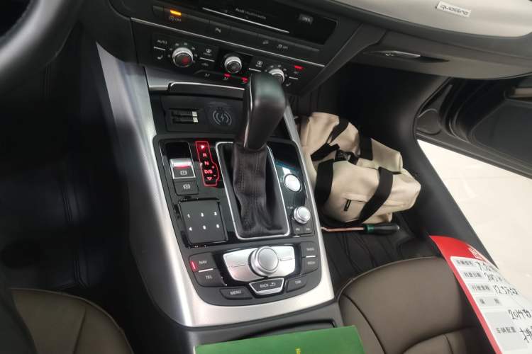 Used Audi A6  Gear Lever
