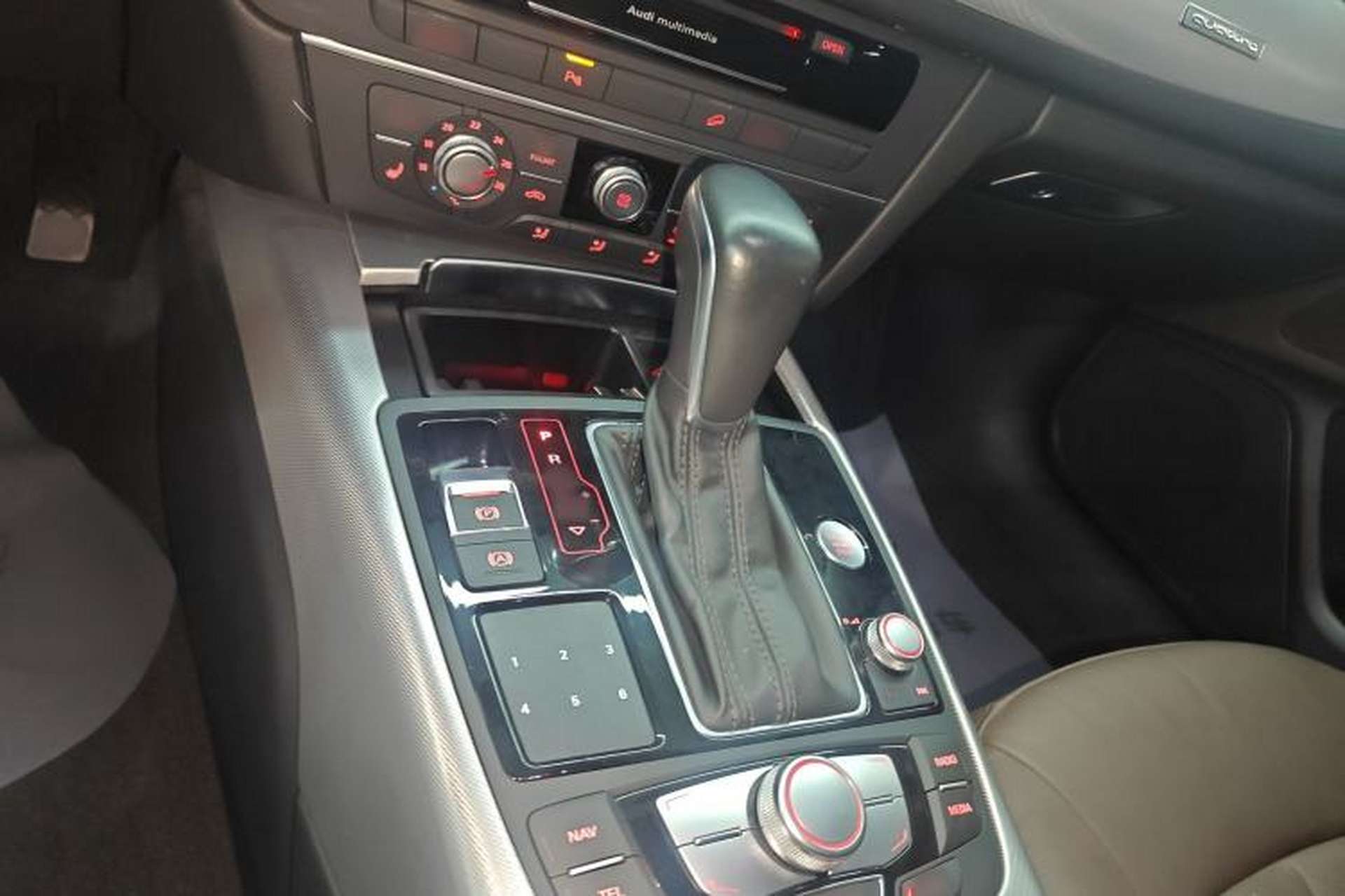 Used Audi A6 2018 3.0T allroad quattro Gear Lever