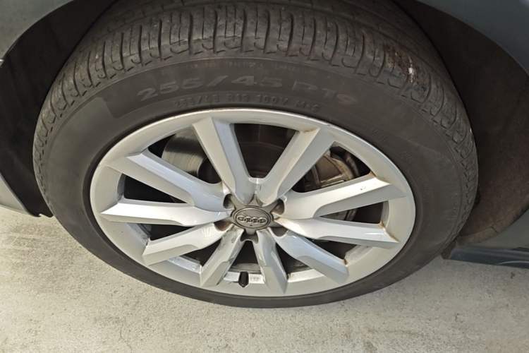 Used Audi A6 2018 3.0T allroad quattro Left Front Wheel Hub