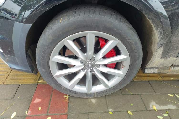 Used Audi A6 2018 3.0T allroad quattro Left Front Wheel Hub