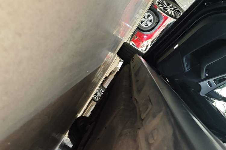 Used Audi A6 2018 3.0T allroad quattro Left Side Sill