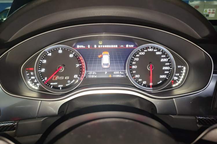 Used Audi A6 2018 3.0T allroad quattro Odometer Close Up