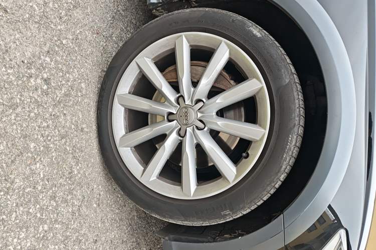 Used Audi A6 2018 3.0T allroad quattro Right Front Wheel Hub
