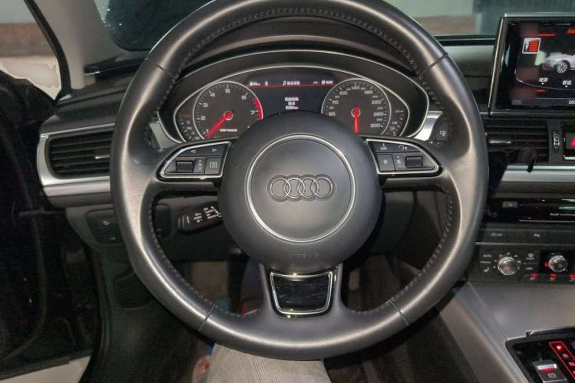 Used Audi A6 2018 3.0T allroad quattro Steering Wheel