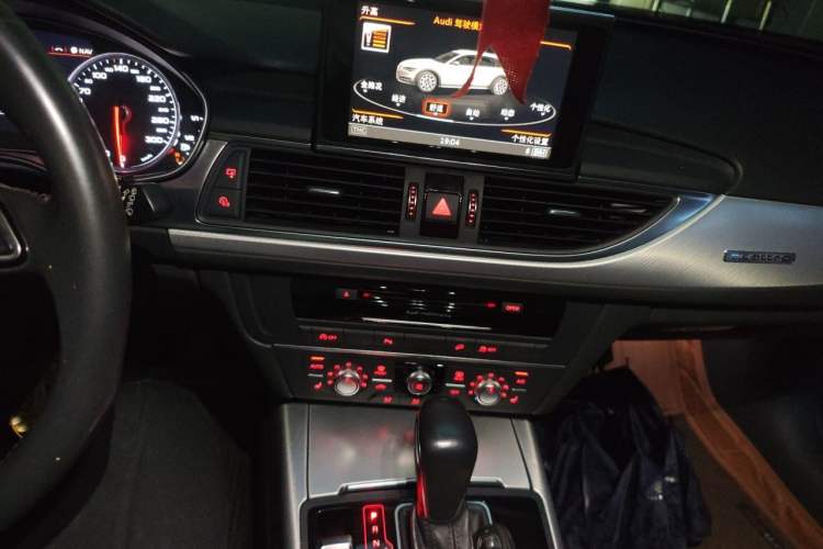 Used Audi A6 2018 3.0T allroad quattro Audio And AC Panel
