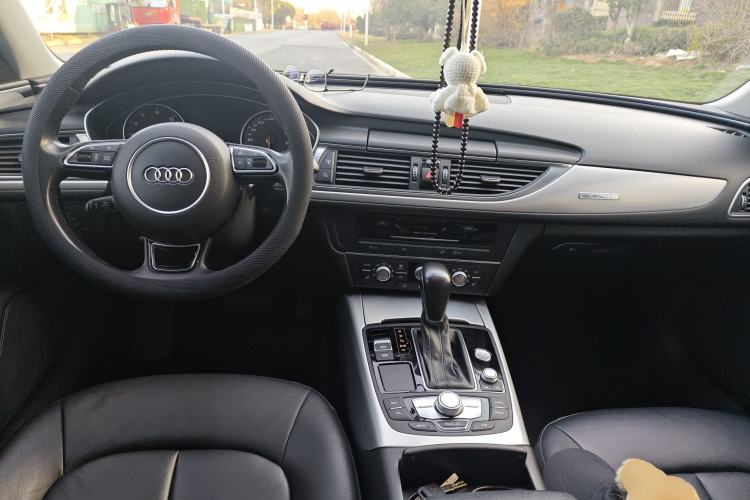 Used Audi A6 2018 3.0T allroad quattro Center Console
