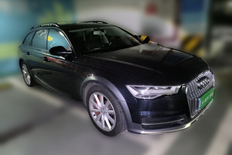 Used Audi A6 2018 3.0T allroad quattro Front Right 45 Deg