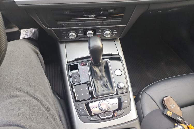 Used Audi A6 2018 3.0T allroad quattro Gear Lever