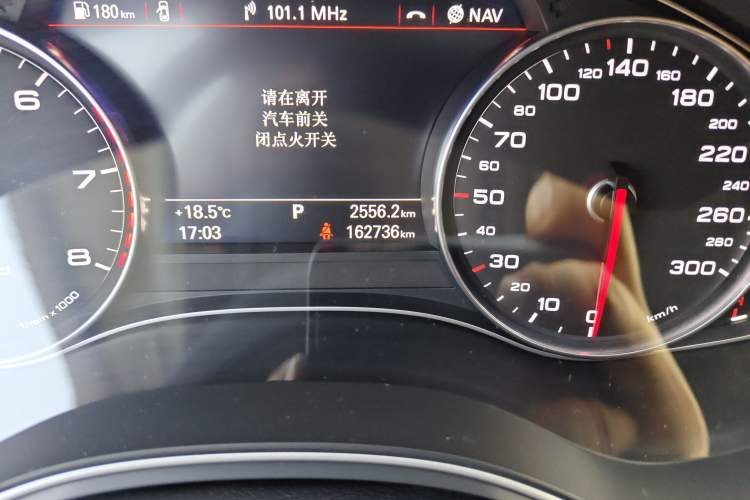 Used Audi A6 2018 3.0T allroad quattro Odometer Close Up