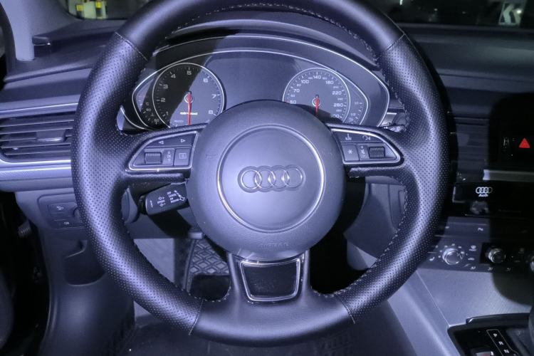 Used Audi A6 2018 3.0T allroad quattro Steering Wheel