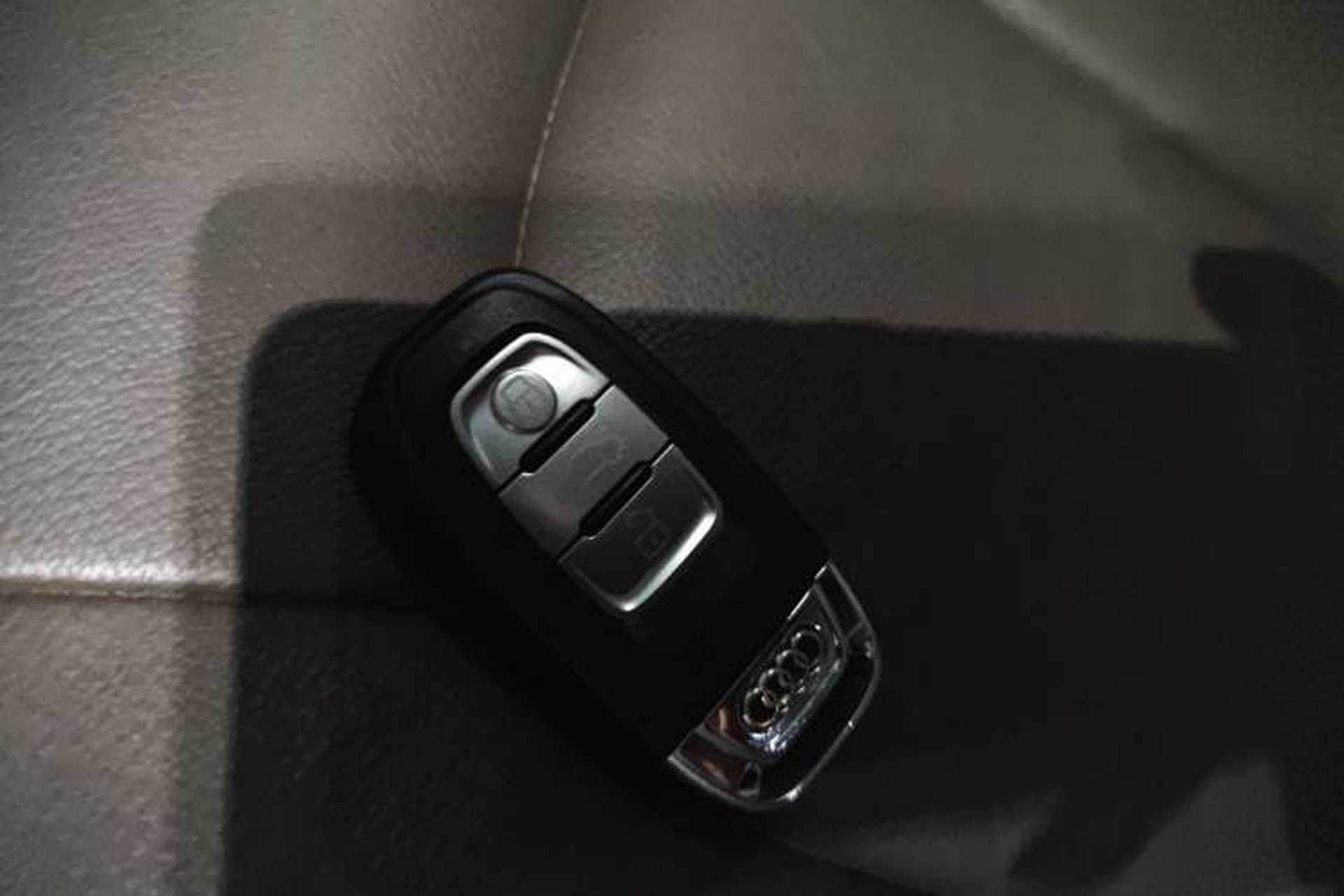 Used Audi A6 2018 3.0T allroad quattro Vehicle Key