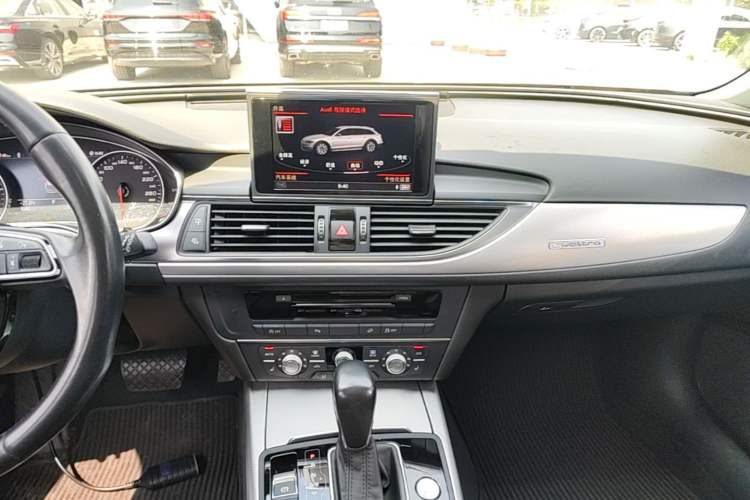 Used Audi A6 2018 3.0T allroad quattro Audio And AC Panel